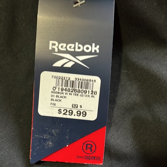 Reebox black T-shirt - Picture 4 of 7